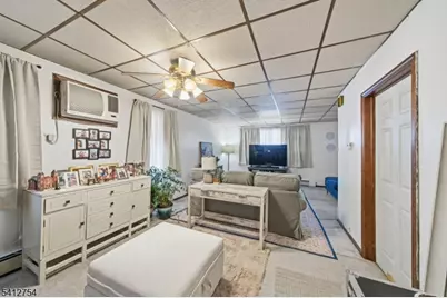 139 Madeline Ave, Clifton, NJ 07011 - Photo 7