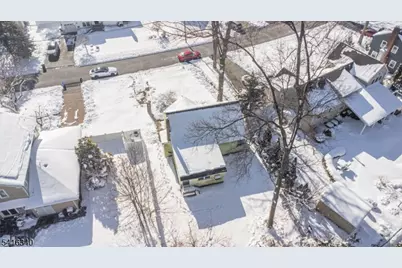 35 Beechwood Dr, Wayne, NJ 07470 - Photo 37