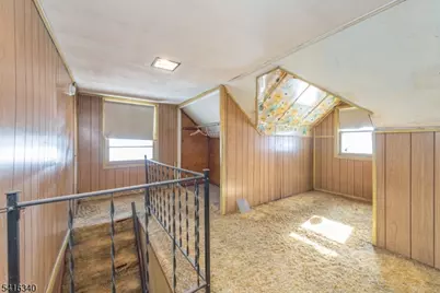 35 Beechwood Dr, Wayne, NJ 07470 - Photo 15