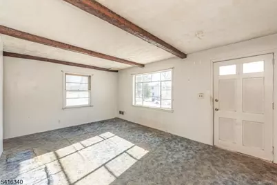 35 Beechwood Dr, Wayne, NJ 07470 - Photo 5