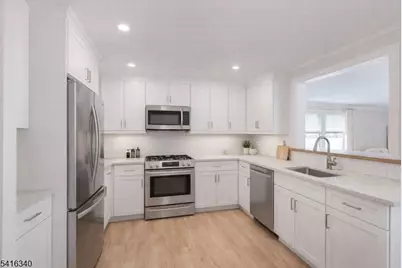 35 Beechwood Dr, Wayne, NJ 07470 - Photo 25