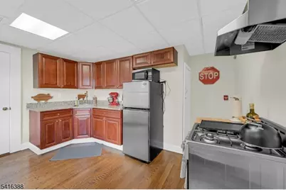 38 Morris St, Morristown, NJ 07960 - Photo 9