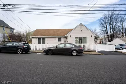 52 Mount Pleasant Ave, Woodland Park, NJ 07424 - Photo 1