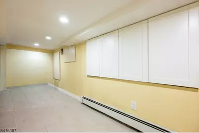 52 Mount Pleasant Ave, Woodland Park, NJ 07424 - Photo 19