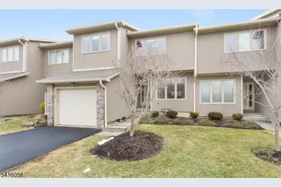 16 Riggs Ct, Bernards Township, NJ 07920 - Photo 1