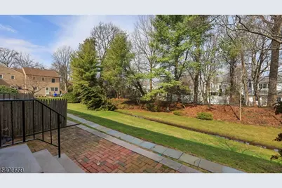 4 Cowperthwaite Sq, Westfield, NJ 07090 - Photo 23