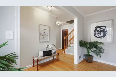 4 Cowperthwaite Sq, Westfield, NJ 07090 - Photo 3