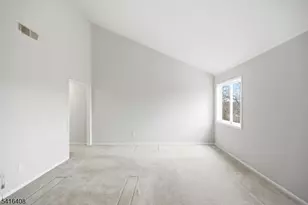 38 Chestnut St, Morristown, NJ 07960 - Photo 21