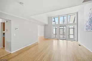 38 Chestnut St, Morristown, NJ 07960 - Photo 47