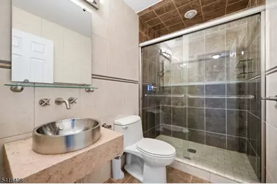 38 Chestnut St #4, Morristown, NJ 07960 - Photo 17