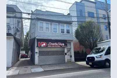 612 S Broad St, Elizabeth, NJ 07202 - Photo 1