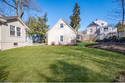 88 Beekman Road, Summit, NJ 07901 - Photo 33