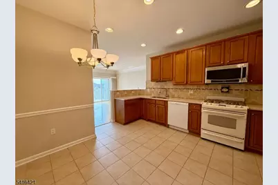 5402 Warrens Way #5402, Wanaque, NJ 07465 - Photo 5