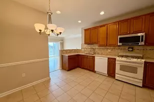 5402 Warren's Way, Wanaque, NJ 07465 - Photo 5