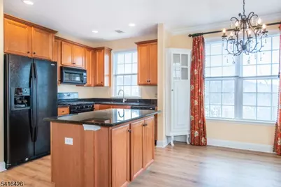 1408 Wharton Ct, Riverdale, NJ 07457 - Photo 5