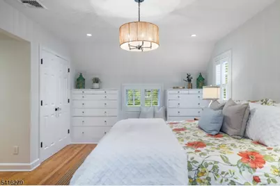 30 Edgewood Rd, Chatham, NJ 07928 - Photo 25