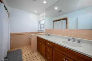 3 Sylvan Ct, Livingston, NJ 07039 - Photo 19