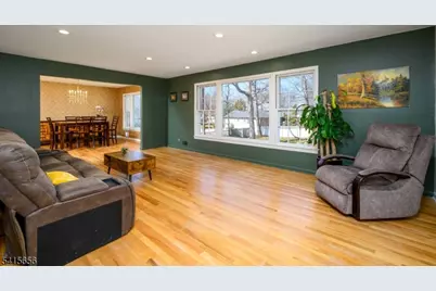 3 Sylvan Ct, Livingston, NJ 07039 - Photo 3