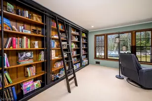 3 Sylvan Ct, Livingston, NJ 07039 - Photo 9