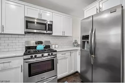 26-40 Church St #5, South Orange, NJ 07079 - Photo 5