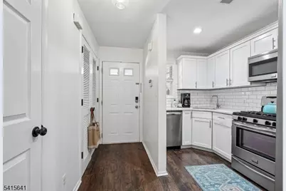 26-40 Church St #5, South Orange, NJ 07079 - Photo 3