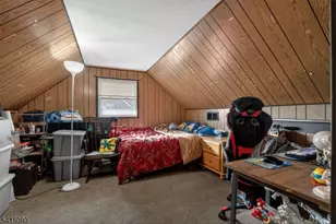 77 W Arthur Pl, Woodbridge Township, NJ 08830 - Photo 19