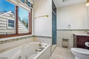 11 S Cedar Pkwy, Livingston, NJ 07039 - Photo 17