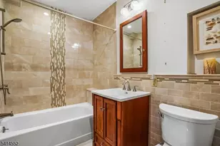 11 S Cedar Pkwy, Livingston, NJ 07039 - Photo 11