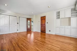 11 S Cedar Pkwy, Livingston, NJ 07039 - Photo 13