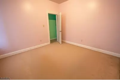 108 Hollywood Ave, East Orange, NJ 07018 - Photo 5