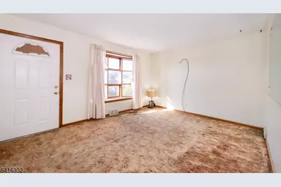 274 Dewey Ave, Totowa, NJ 07512 - Photo 15