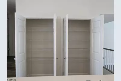 30 Haralson Ct, Livingston, NJ 07039 - Photo 5