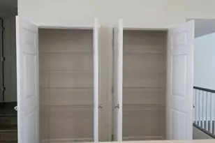 30 Haralson Ct, Livingston, NJ 07039 - Photo 5