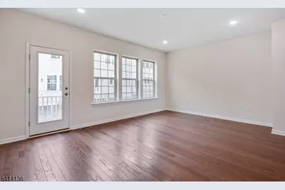 30 Haralson Ct, Livingston, NJ 07039 - Photo 7