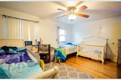 390 Forest St, Kearny, NJ 07032 - Photo 11