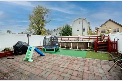 390 Forest St, Kearny, NJ 07032 - Photo 13