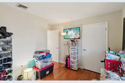 45 Lynn Dr, Byram Township, NJ 07821 - Photo 17