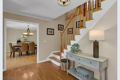 49 Heritage Ct, Randolph Township, NJ 07869 - Photo 9