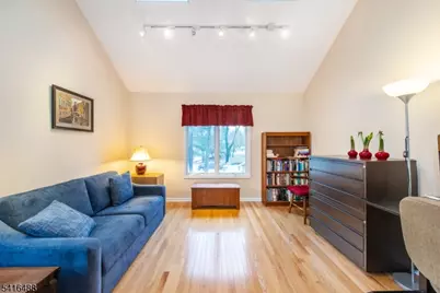 8 Tulip Cres #2D, Little Falls Township, NJ 07424 - Photo 11