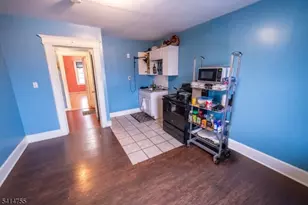 924 Grove St, Irvington, NJ 07111 - Photo 5