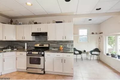 424 Saint Marks Ave, Westfield, NJ 07090 - Photo 11