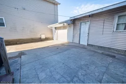 269 Silzer St, Perth Amboy, NJ 08861 - Photo 3