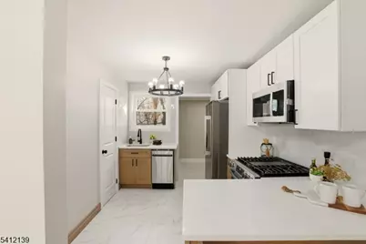 72 Lindsley Ave, Newark, NJ 07106 - Photo 9