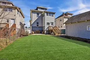 204 Pine St, Roselle, NJ 07203 - Photo 29