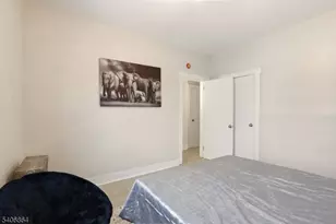 204 Pine St, Roselle, NJ 07203 - Photo 21