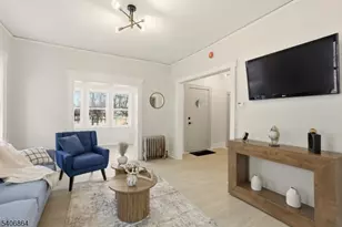 204 Pine St, Roselle, NJ 07203 - Photo 11