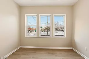 204 Pine St, Roselle, NJ 07203 - Photo 9