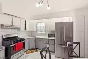 295 Old Bergen Rd, Jersey City, NJ 07305 - Photo 13