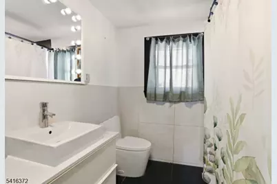 138 Broadway, Jersey City, NJ 07306 - Photo 7