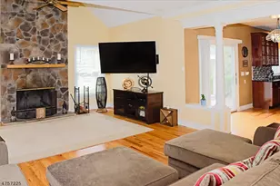 4 Cedar Gate Rd, Denville, NJ 07834 - Photo 9